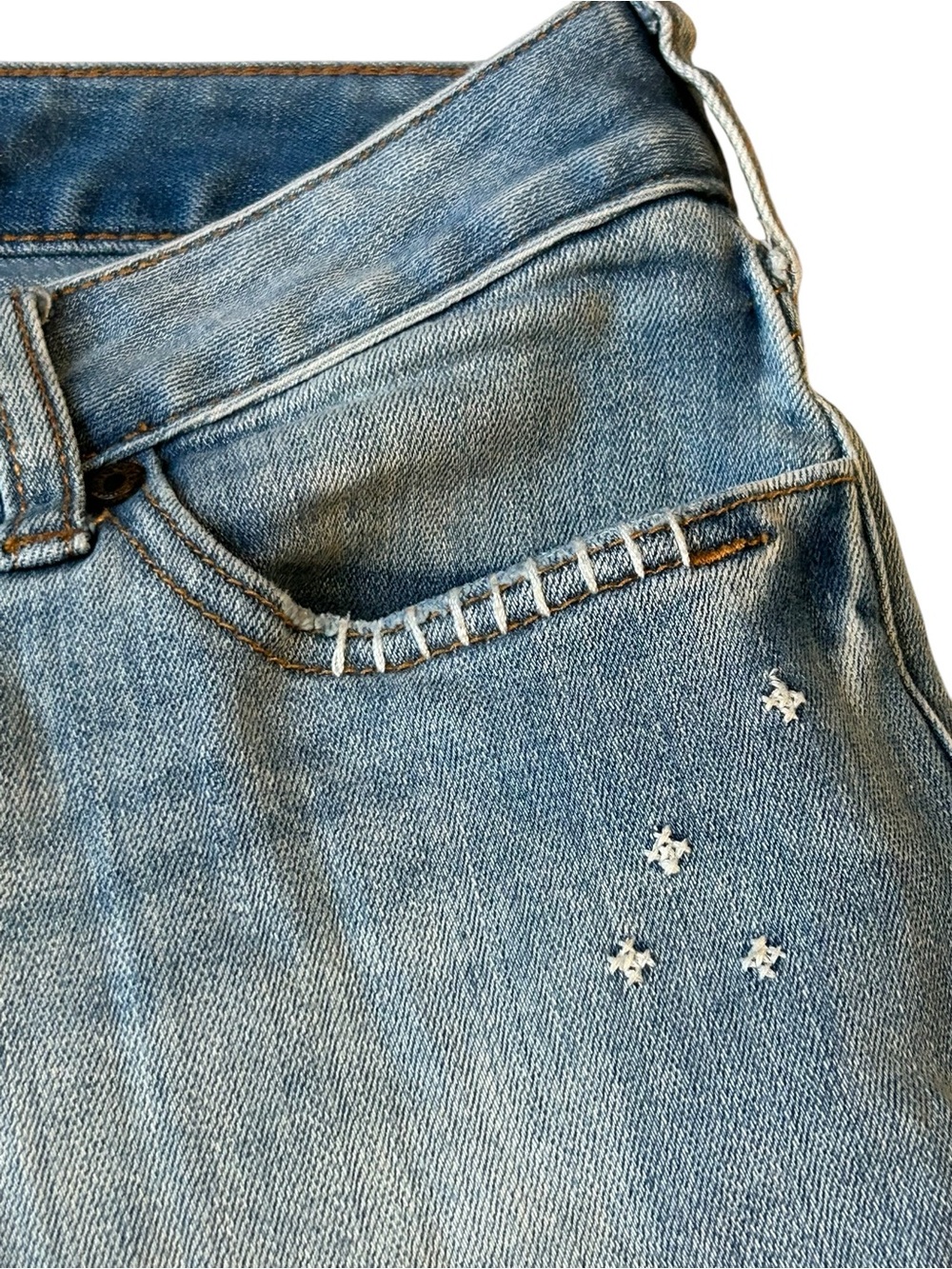 Sundance Magnolia Lace Embellished Jeans Size 28 - Picture 9 of 15